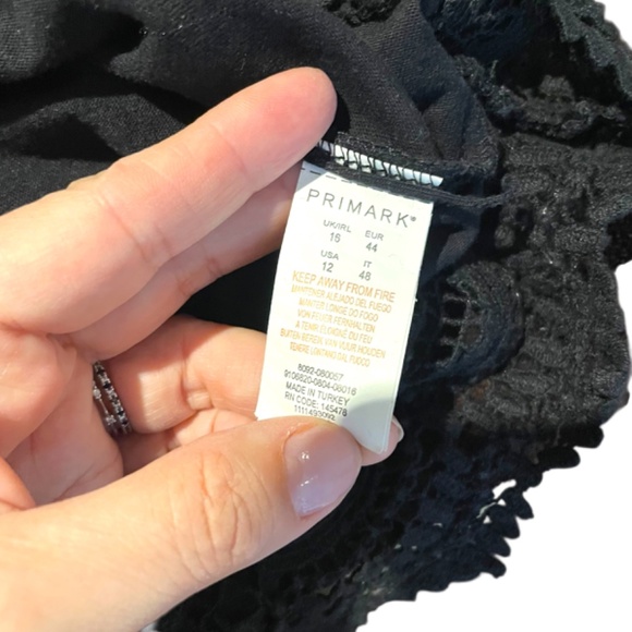 Pink Floyd Black Tank Top With Crochet Trim - Picture 7 of 9